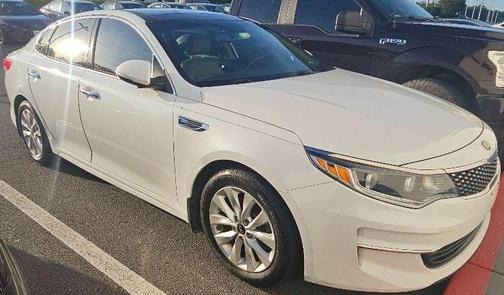 Snow White Pearl 2016 Kia Optima EX