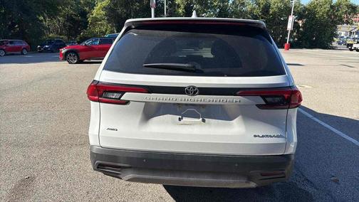 2024 Toyota Grand Highlander Platinum