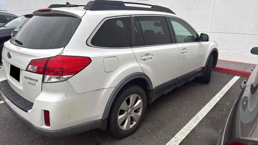 2012 Subaru Outback 2.5i Limited