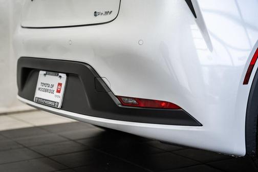 Wind Chill Prl 2026 Toyota Prius Plug-In Hybrid SE