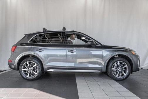 2022 Audi Q5 45 S line Premium