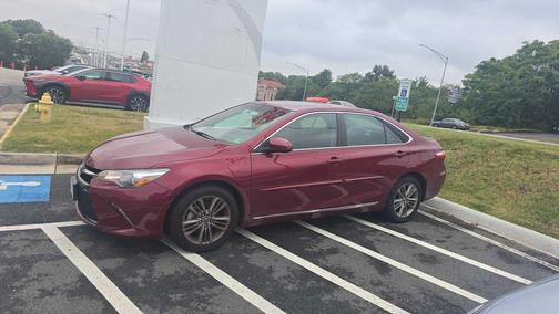 2016 Toyota Camry SE