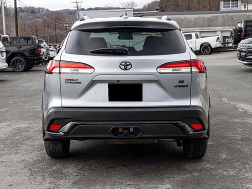 2024 Toyota Corolla Hybrid SE