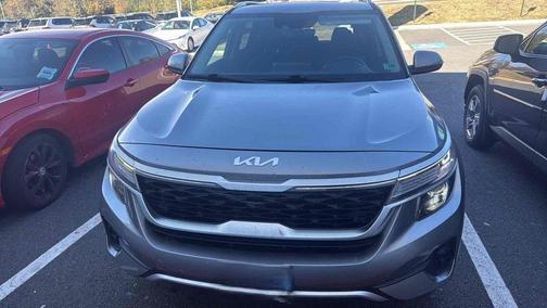 2022 Kia Seltos EX