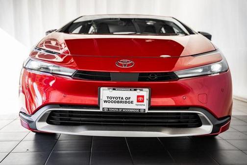 2026 Toyota Prius Plug-In Hybrid SE