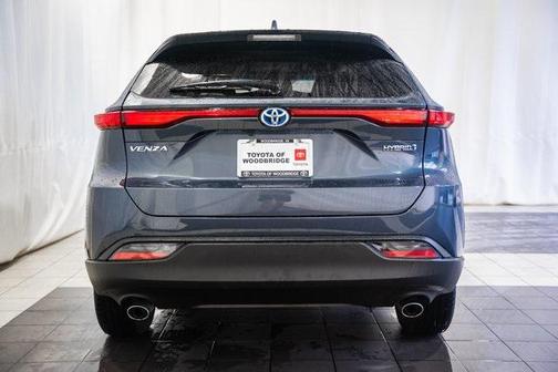 2022 Toyota Venza LE