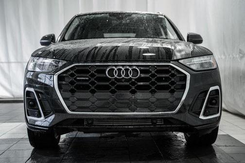 2022 Audi Q5 45 S line Premium Plus