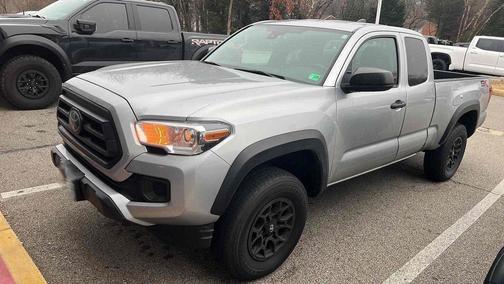 2022 Toyota Tacoma SR