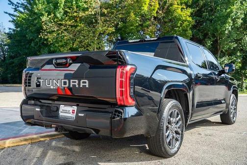 2022 Toyota Tundra Platinum