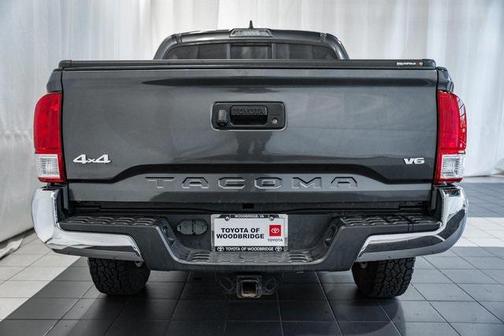 2017 Toyota Tacoma SR5