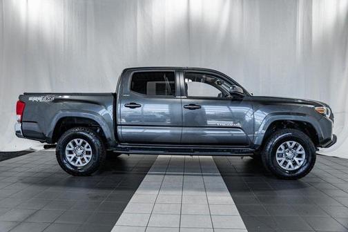 2017 Toyota Tacoma SR5