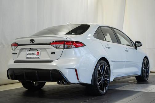Wind Chill Pearl 2023 Toyota Corolla SE