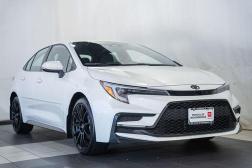 Wind Chill Pearl 2023 Toyota Corolla SE