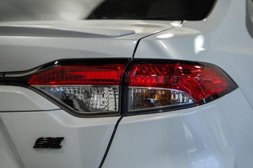 Wind Chill Pearl 2023 Toyota Corolla SE