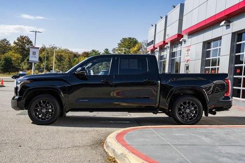 2024 Toyota Tundra Hybrid Platinum