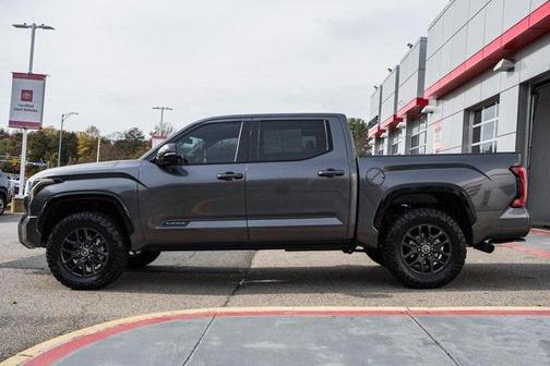 2023 Toyota Tundra Platinum