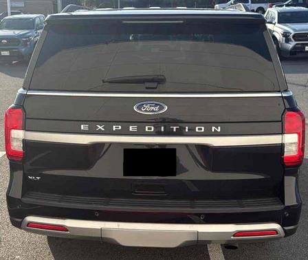 Agate Black Metallic 2024 Ford Expedition XLT