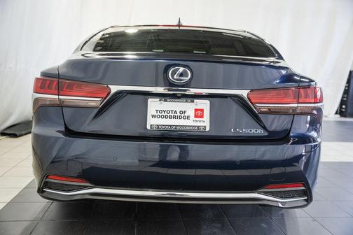 2019 Lexus LS 500h Base