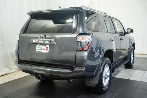 Magnetic Gray Metallic 2018 Toyota 4Runner SR5 Premium