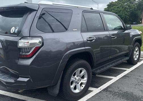 Magnetic Gray Metallic 2018 Toyota 4Runner SR5 Premium