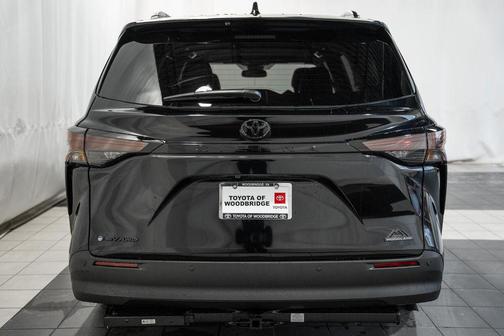 2026 Toyota Sienna Woodland Edition