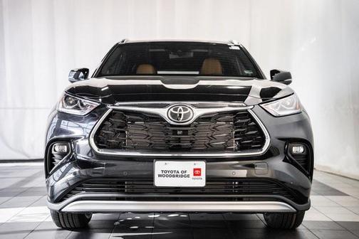 2026 Toyota Highlander Platinum