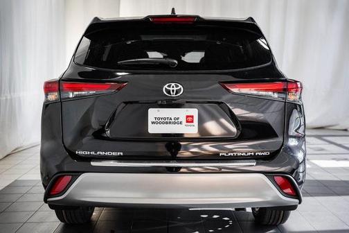 2026 Toyota Highlander Platinum