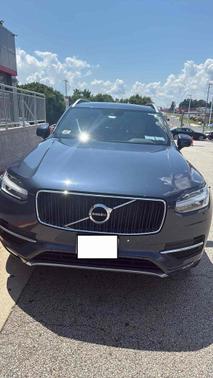 2019 Volvo XC90 T6 Momentum