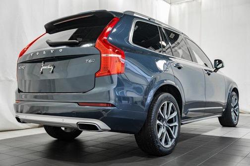 2019 Volvo XC90 T6 Momentum