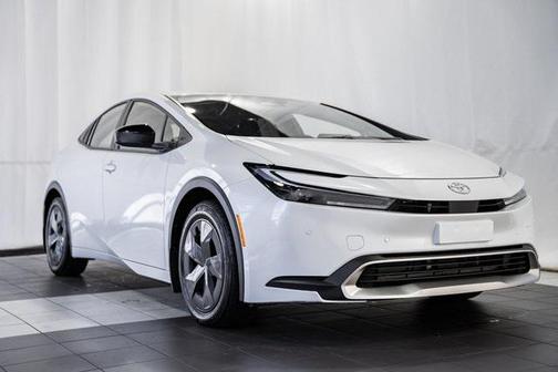 2024 Toyota Prius Prime SE