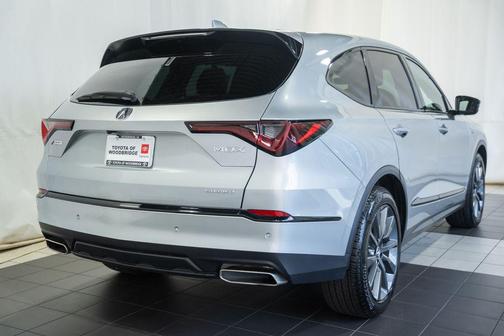 Lunar Silver Metallic 2025 Acura MDX A-SPEC