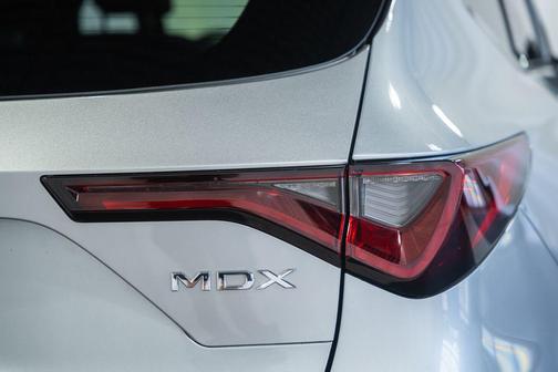 Lunar Silver Metallic 2025 Acura MDX A-SPEC