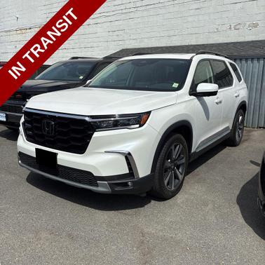 Platinum White Pearl 2023 Honda Pilot AWD Elite