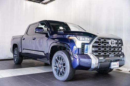 2025 Toyota Tundra Hybrid Platinum