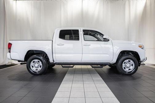 2022 Toyota Tacoma SR