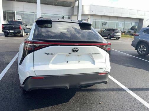 2023 Toyota bZ4X Limited