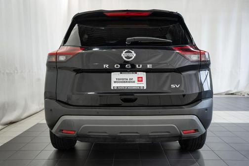 Super Black 2021 Nissan Rogue SV