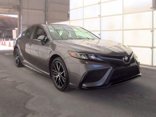 Predawn Gray Mica 2024 Toyota Camry SE