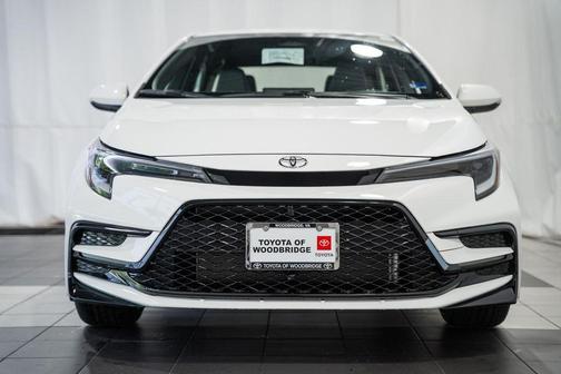 Ice 2026 Toyota Corolla SE