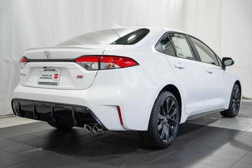 Ice 2026 Toyota Corolla SE