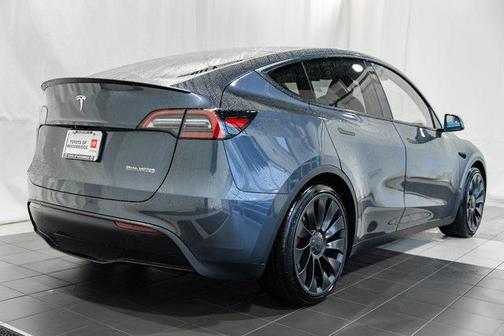2023 Tesla Model Y Performance Dual Motor All-Wheel Drive