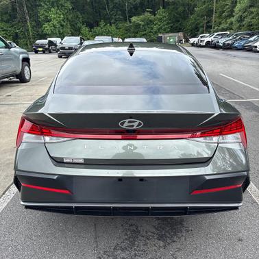 Amazon Gray 2024 Hyundai ELANTRA SEL