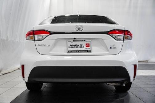 2026 Toyota Corolla Hybrid LE