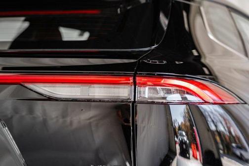 2025 Toyota Crown Signia XLE