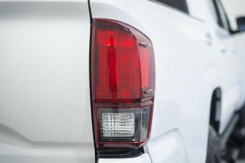 White 2022 Toyota Tacoma SR