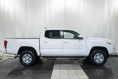 White 2022 Toyota Tacoma SR
