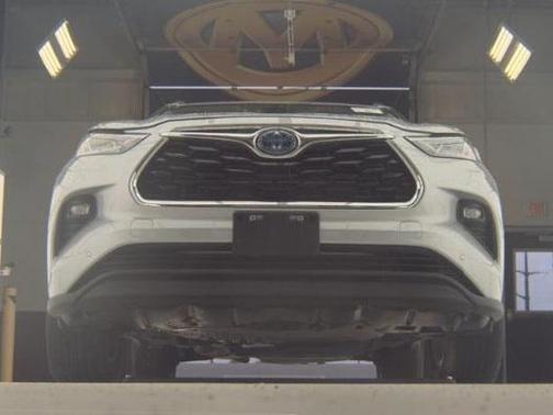 2023 Toyota Highlander Hybrid Limited