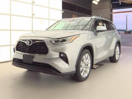2023 Toyota Highlander Hybrid Limited