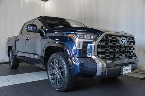 2022 Toyota Tundra Hybrid Platinum