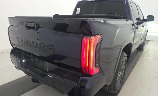 2022 Toyota Tundra Hybrid Platinum